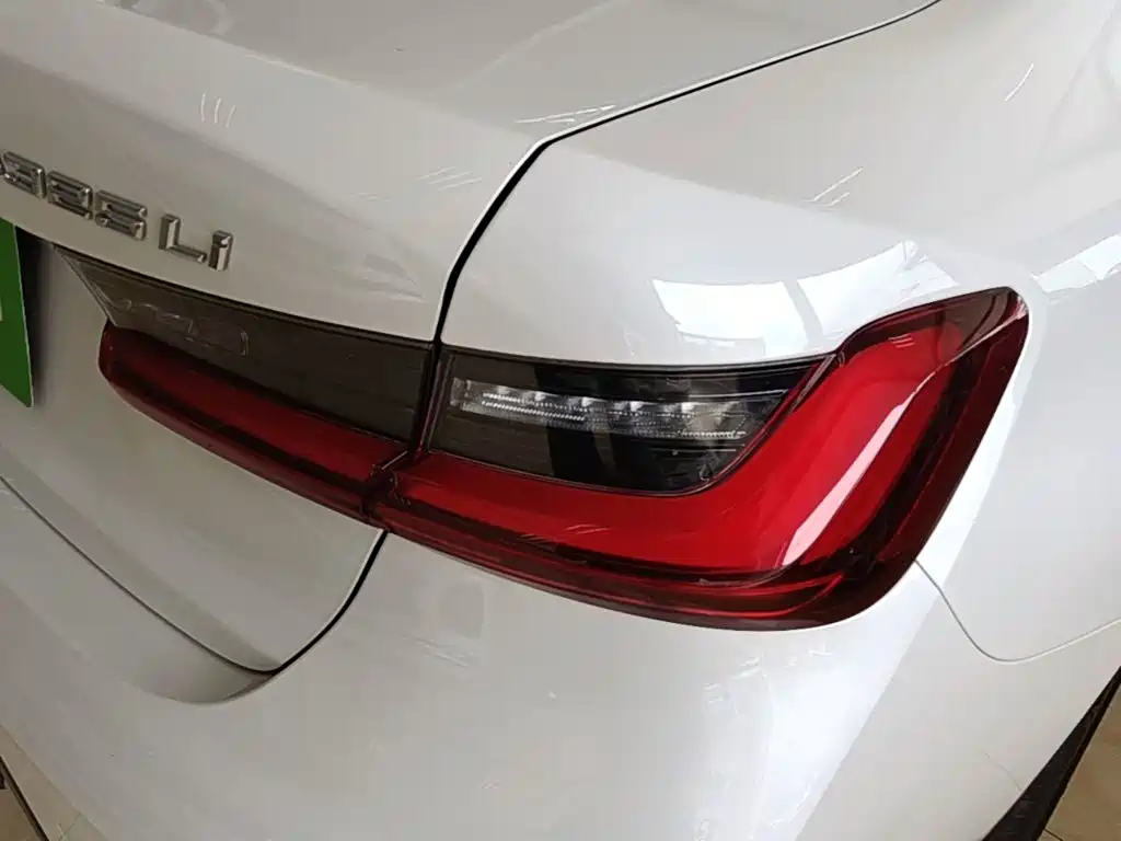 BMW 3 Series 3 2023 325Li M Sport