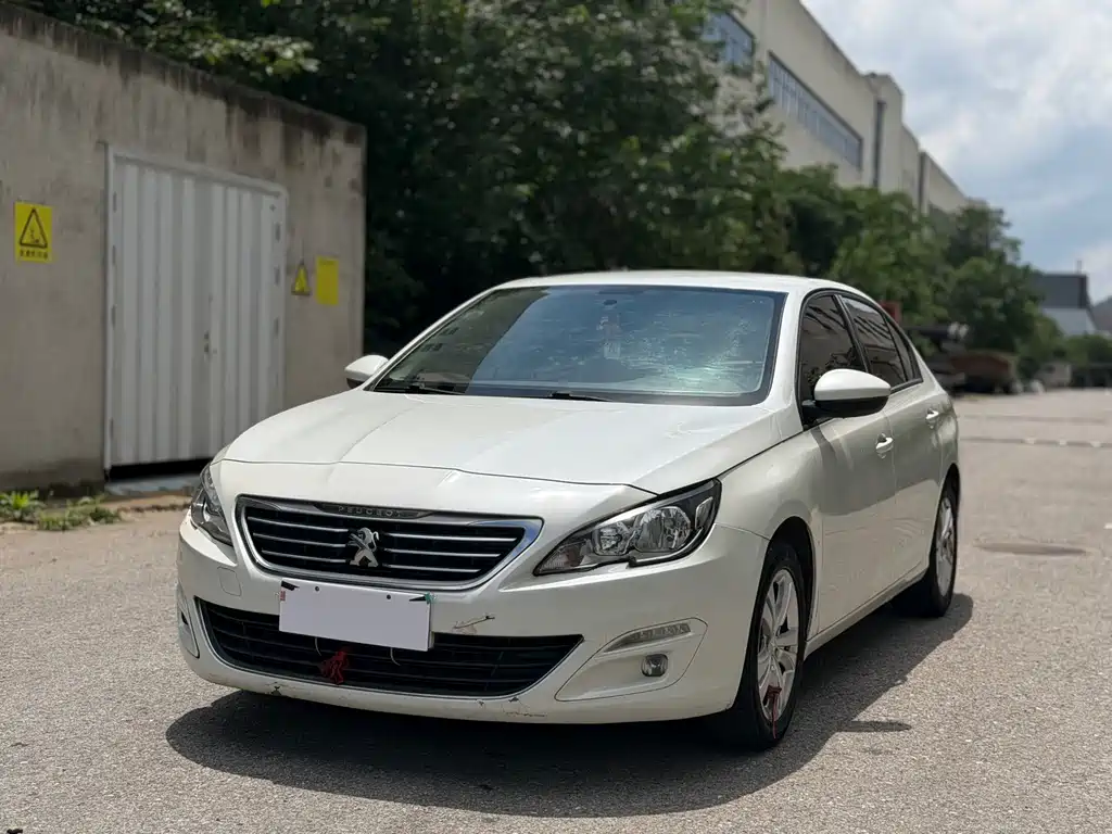 Peugeot 408