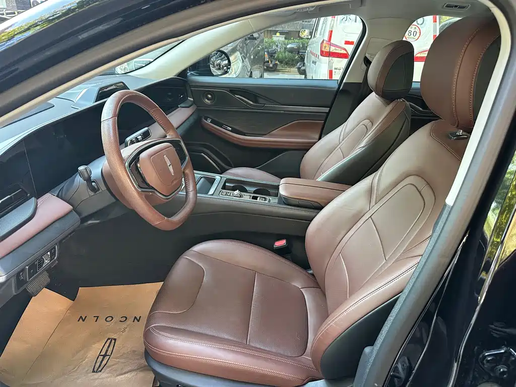 Lincoln Z — миниатюра 4