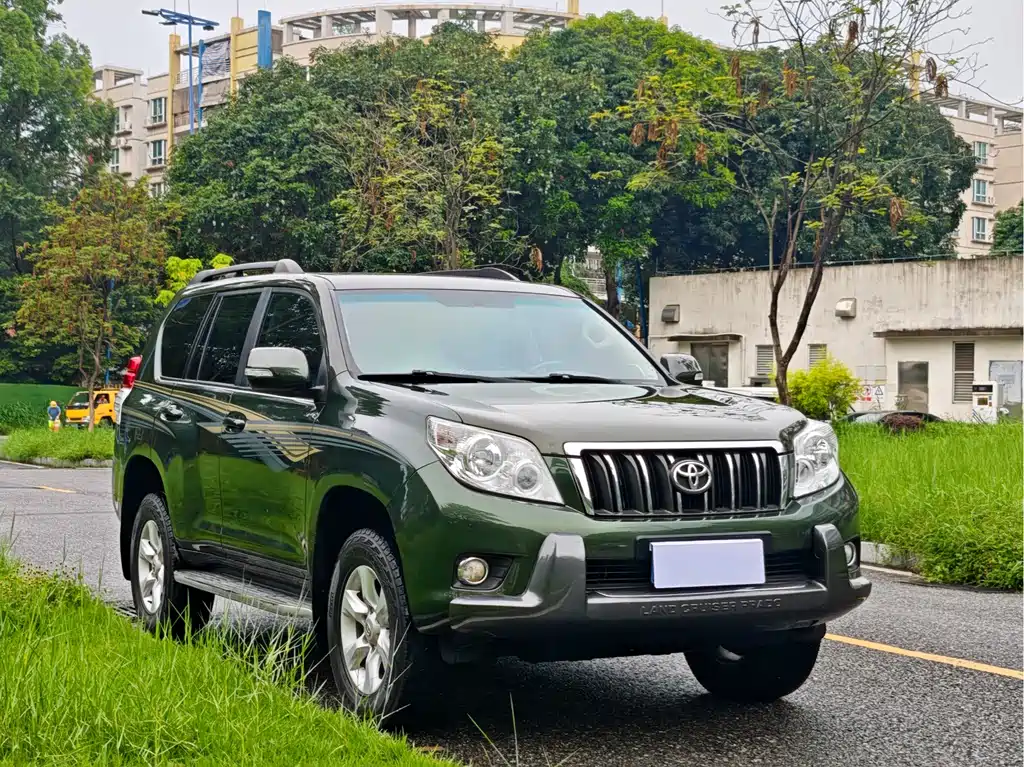 Toyota Land Cruiser Prado 2010 4.0L AT TX