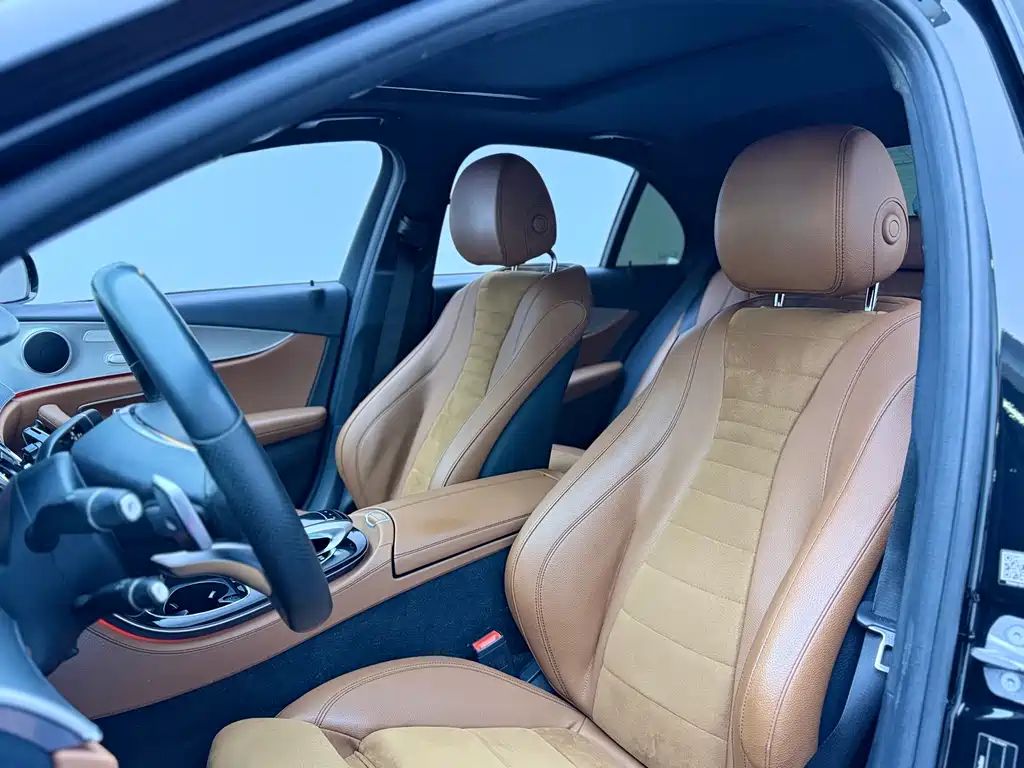 Mercedes-Benz E-Class — миниатюра 4