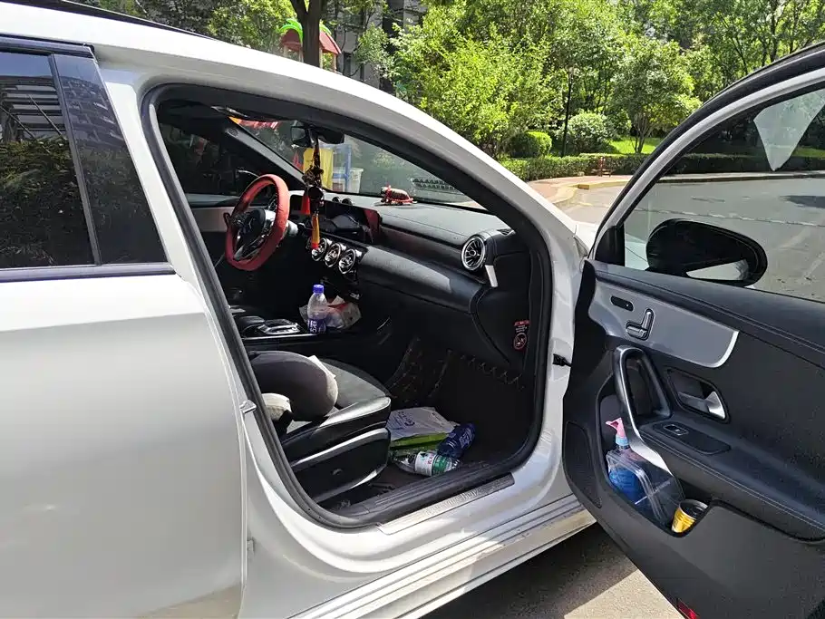Mercedes-Benz A-Class A 2019 A 220 L 4MATIC Sport
