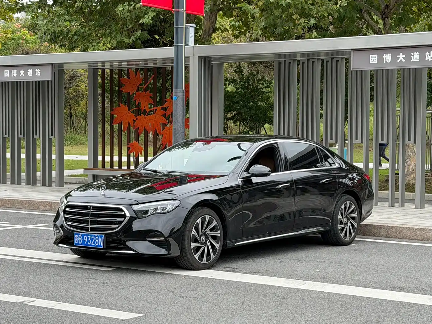 奔驰E级 2024款 E 300 L 豪华型 2024