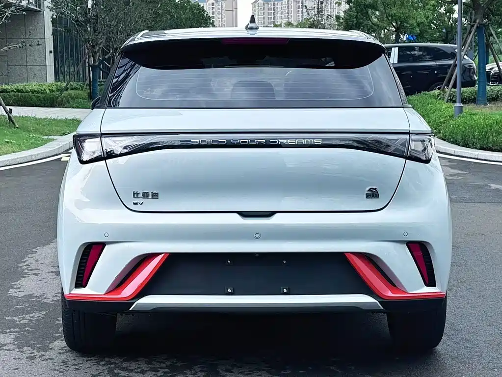 BYD Dolphin — миниатюра 10