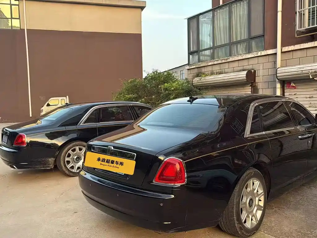 Rolls-Royce Ghost — миниатюра 3