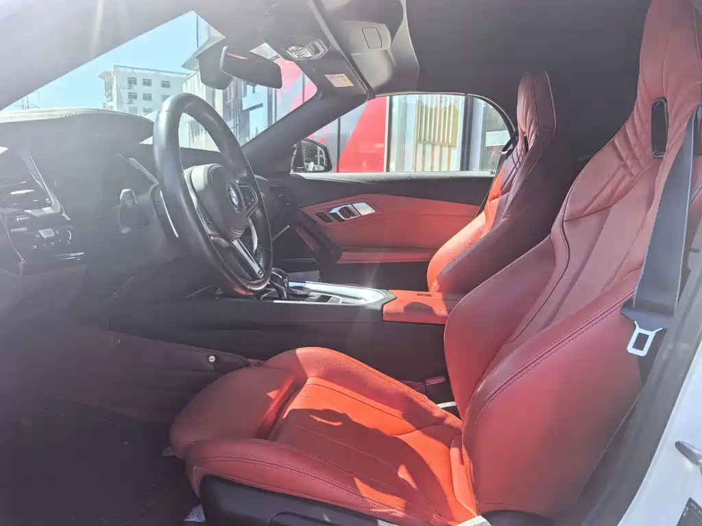 BMW Z4 — миниатюра 11