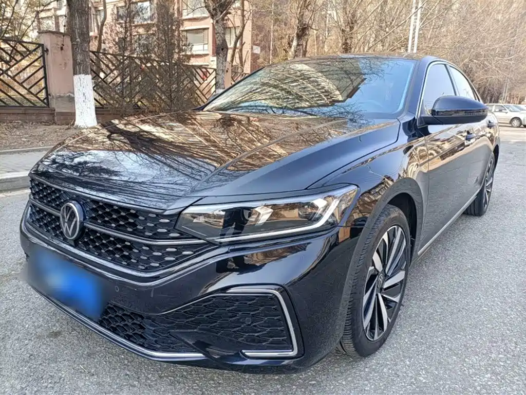 Volkswagen Passat 2022