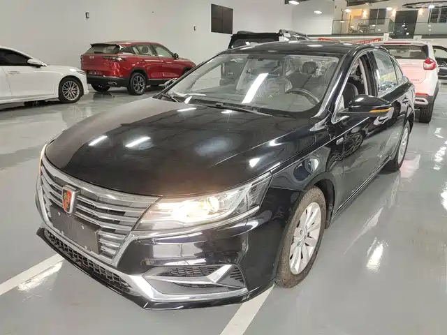 ROEWE  I6 NEW ENERGY 2020