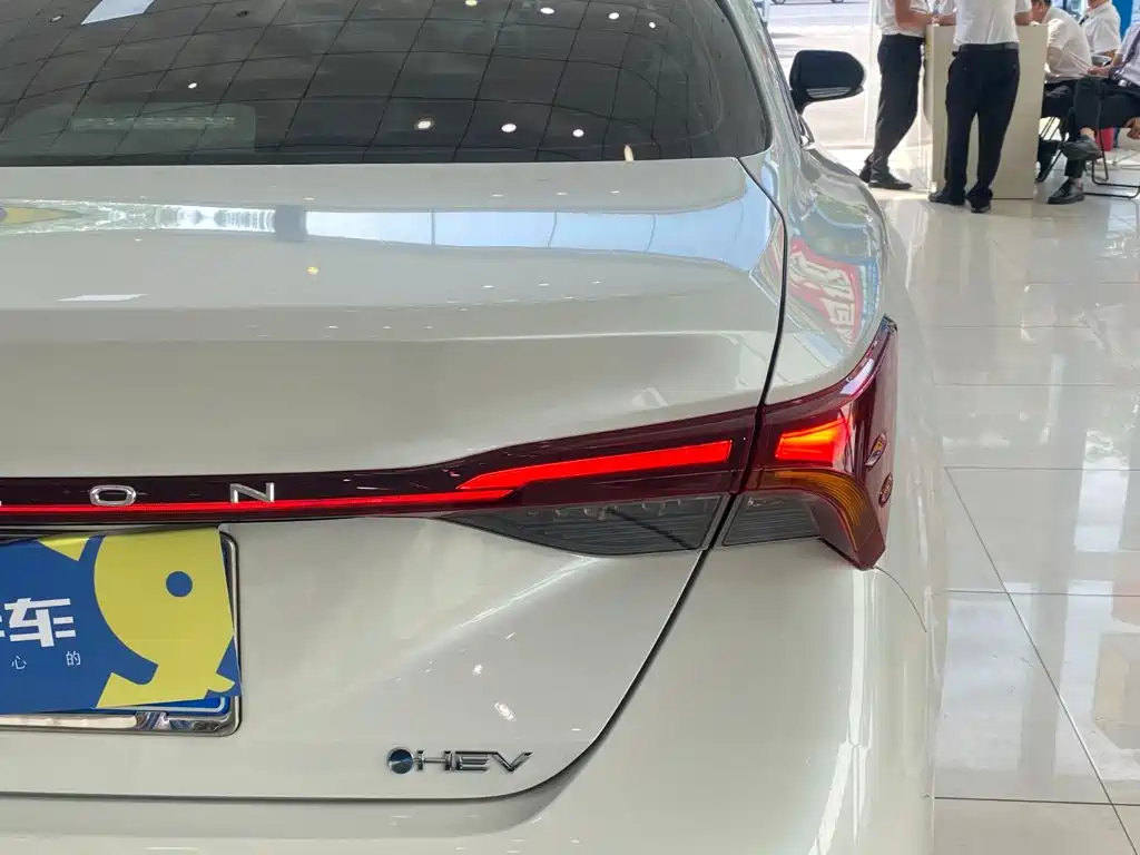 Toyota Avalon — миниатюра 17