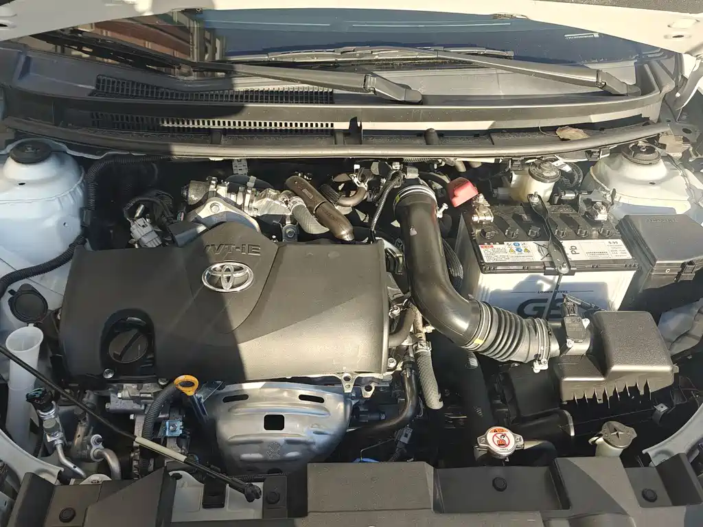 TOYOTA YARIS L ZHIXUAN