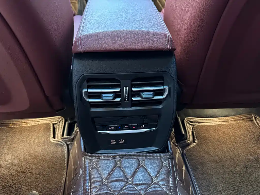 BMW 3 Series — миниатюра 12