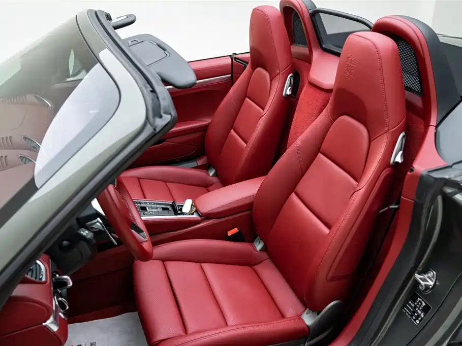 Porsche 718 2022 Boxster 2.0T