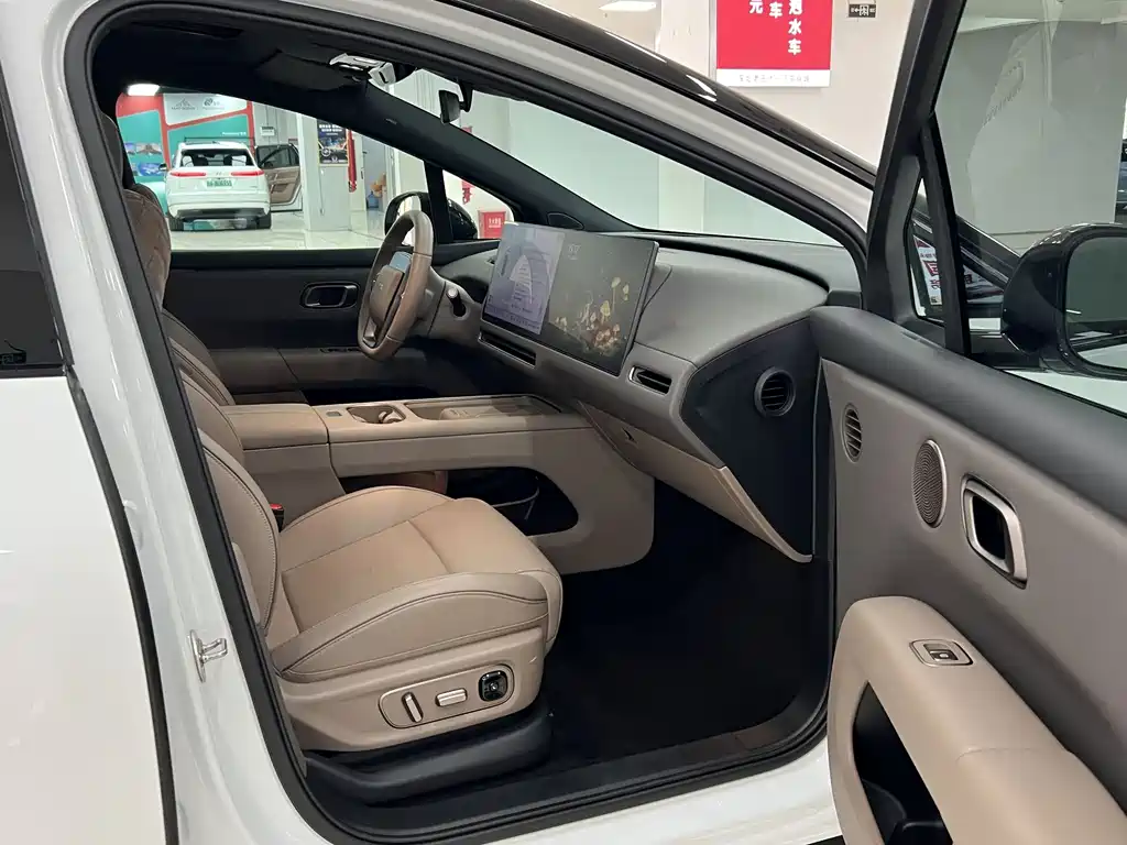 Li Auto Li i6 — миниатюра 11