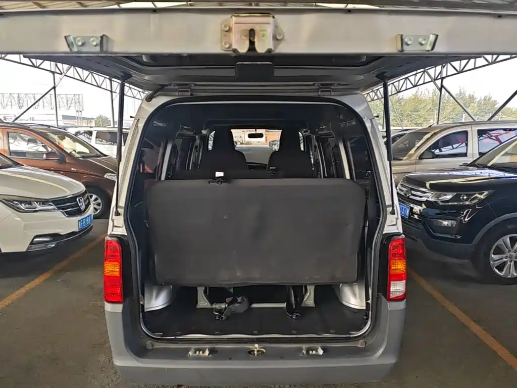 Wuling Zhiguang — миниатюра 19