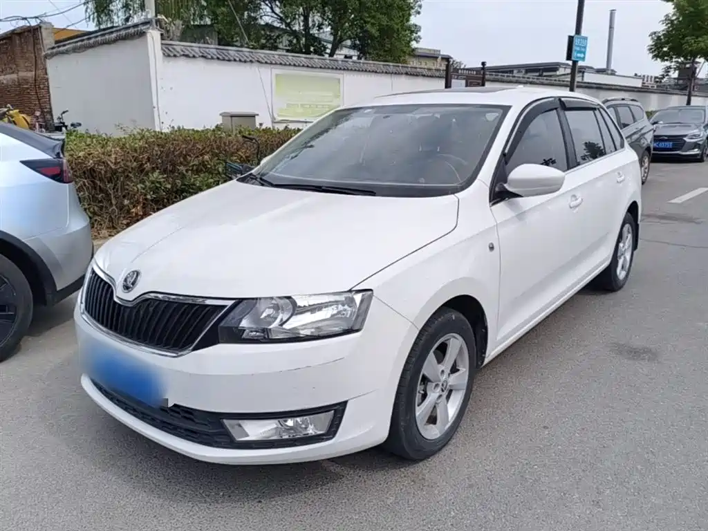 Skoda Rapid Spaceback 2017
