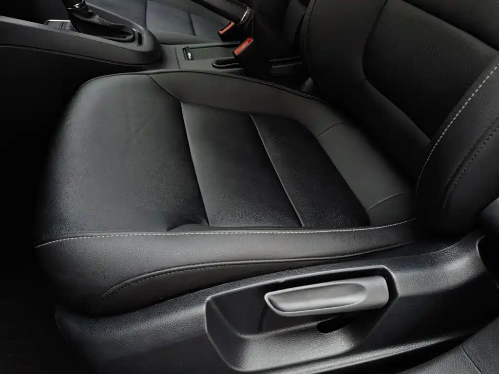 Volkswagen Sagitar — миниатюра 20