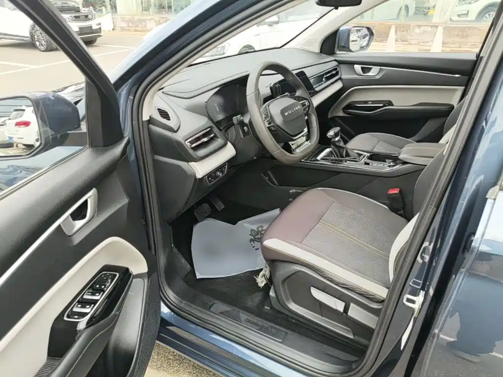 Wuling Victory — миниатюра 16
