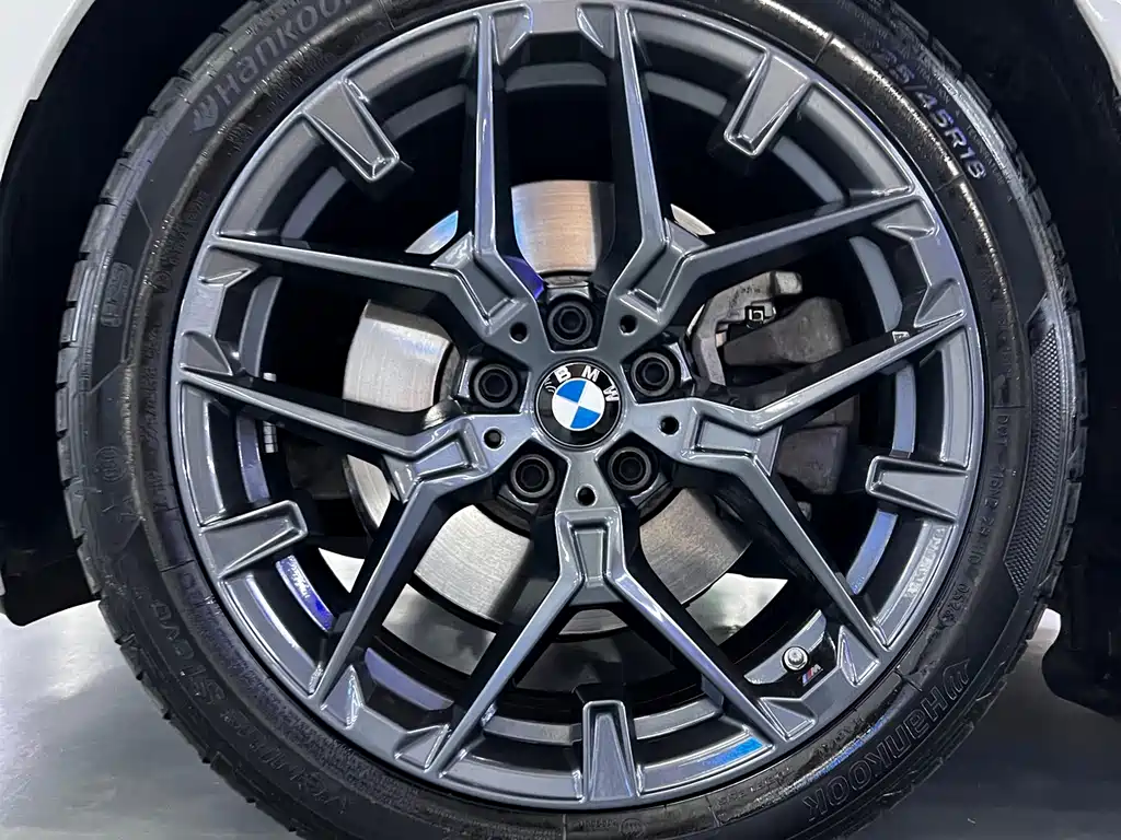 BMW 3 Series — миниатюра 4