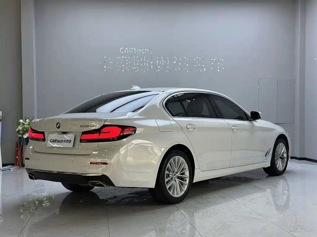 BMW 5 Series 5 2022 525Li Luxury