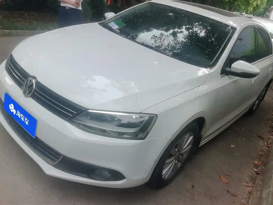 Volkswagen Sagitar 2014 1.6L Auto Comfort Type
