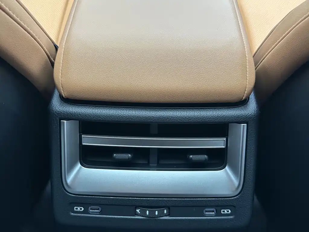 Lexus ES — миниатюра 18
