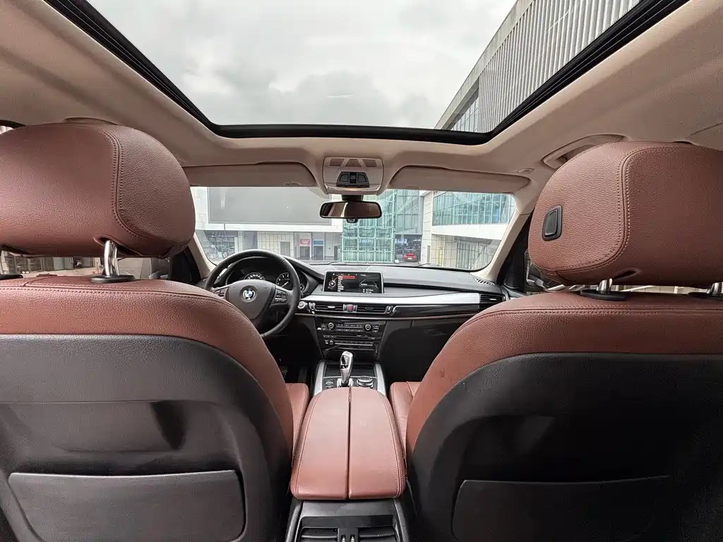 BMW X5 (Import) — миниатюра 4