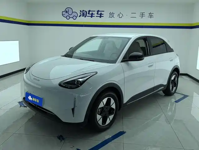 2025 Geely Xingyuan