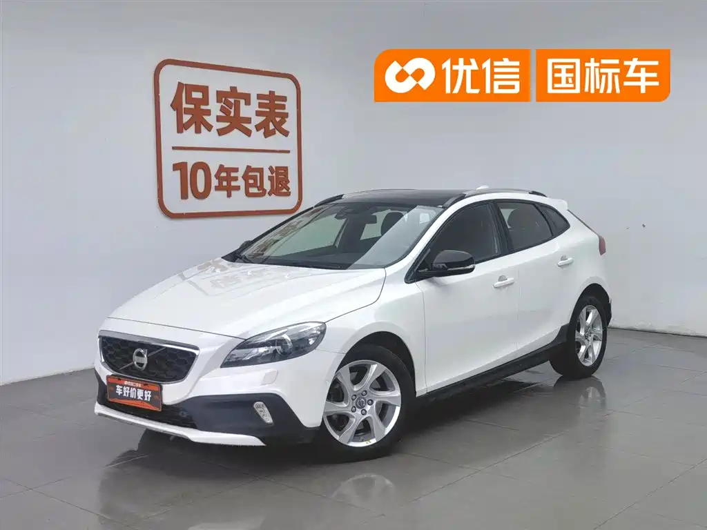 Volvo V40