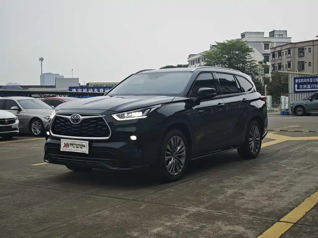 Toyota Highlander 2023