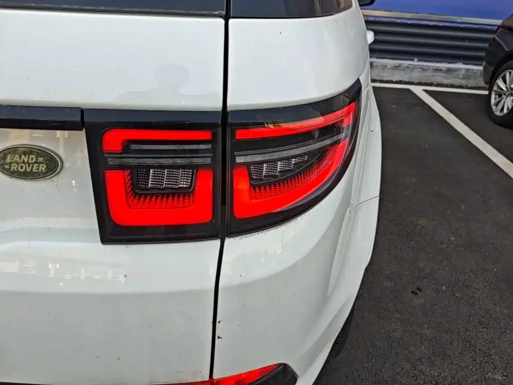 Land Rover Discovery Sport — миниатюра 8
