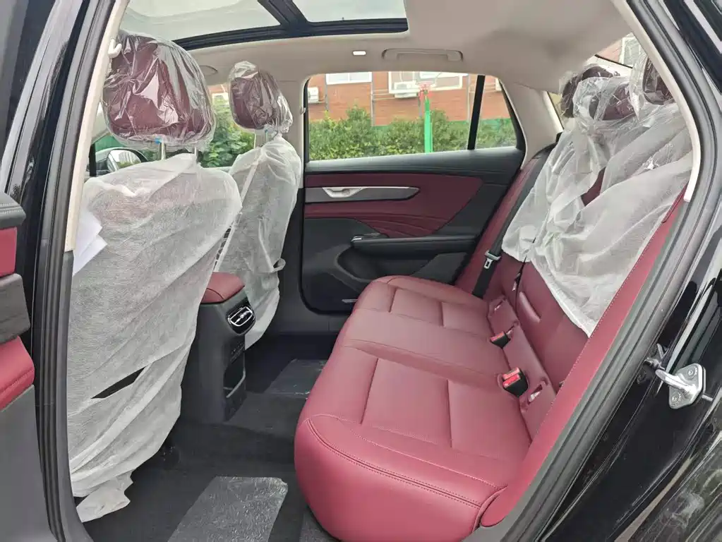 Hongqi H5 2026 2.0T AT Pro
