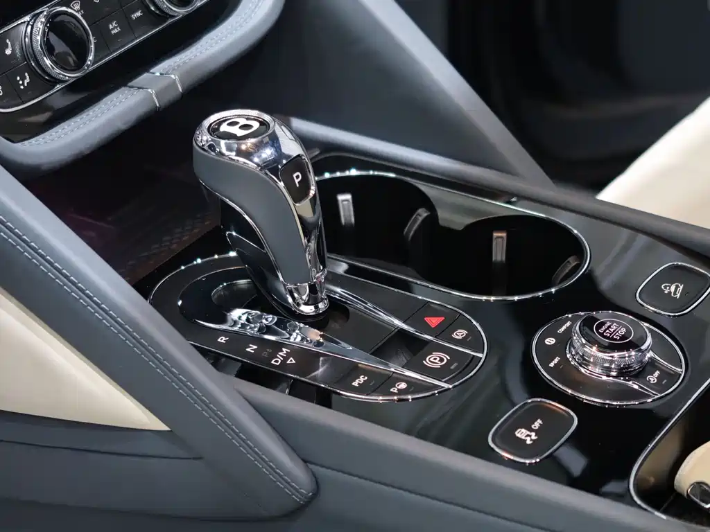Bentley Bentayga 2022 4.0T V8