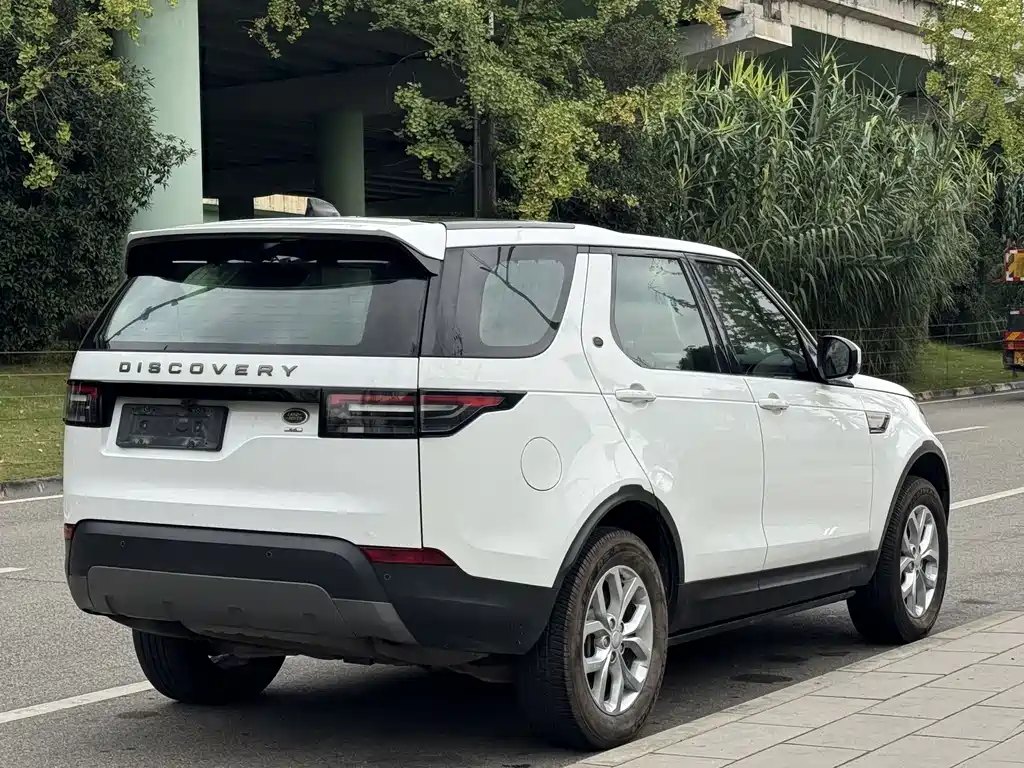 Land Rover Discovery — миниатюра 20
