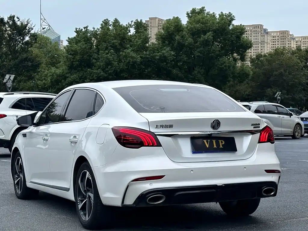 MG MG6 — миниатюра 10