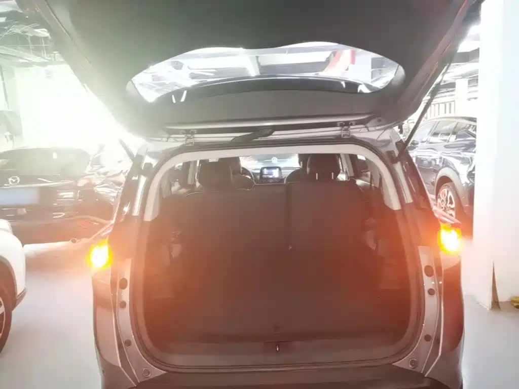Chevrolet Volando — миниатюра 19