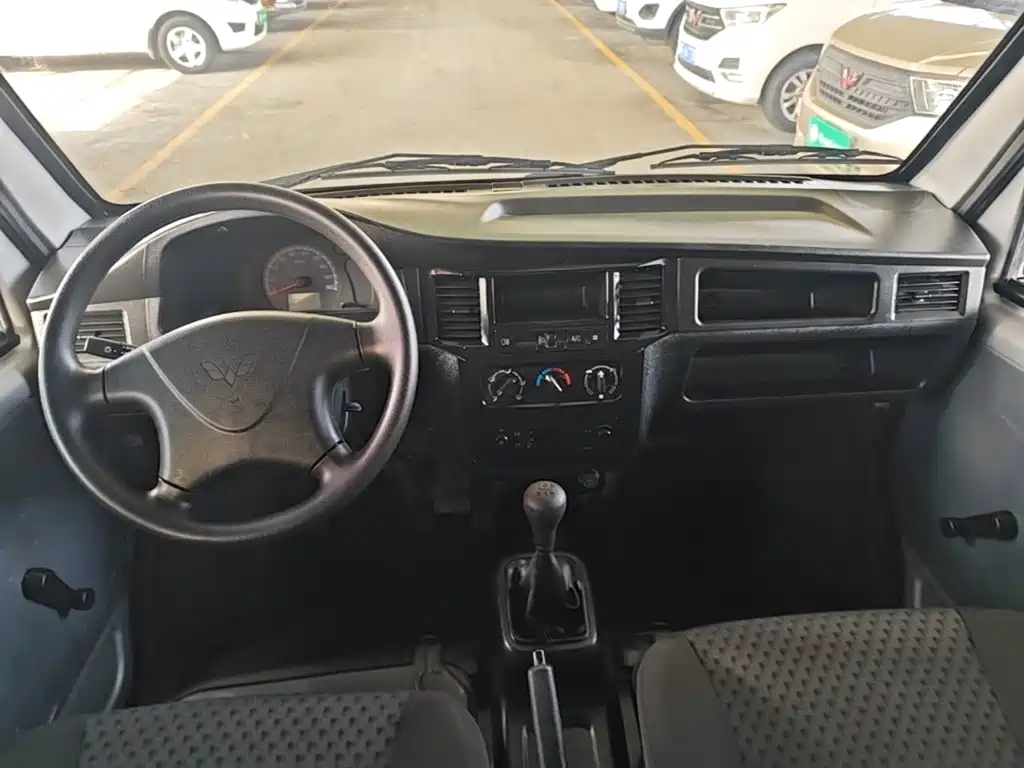 Wuling Zhiguang — миниатюра 10