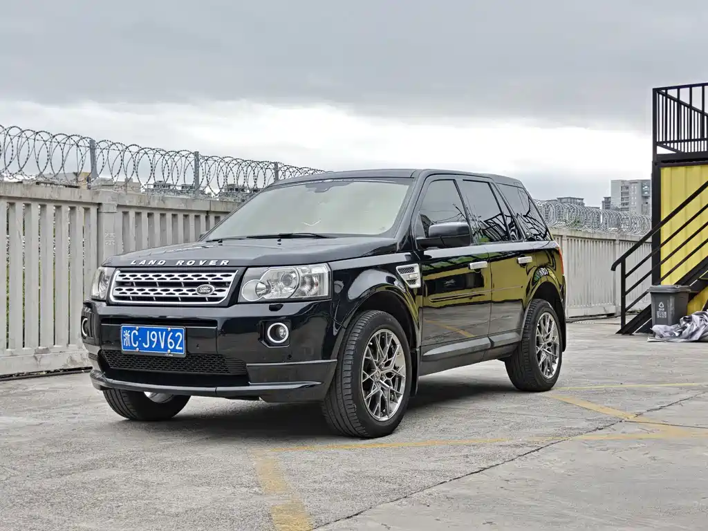 Land Rover Freelander 2