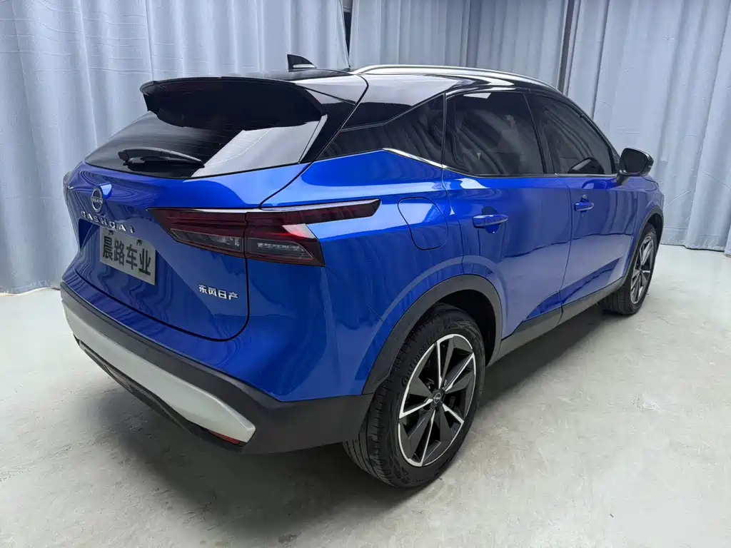 Nissan Qashqai — миниатюра 4