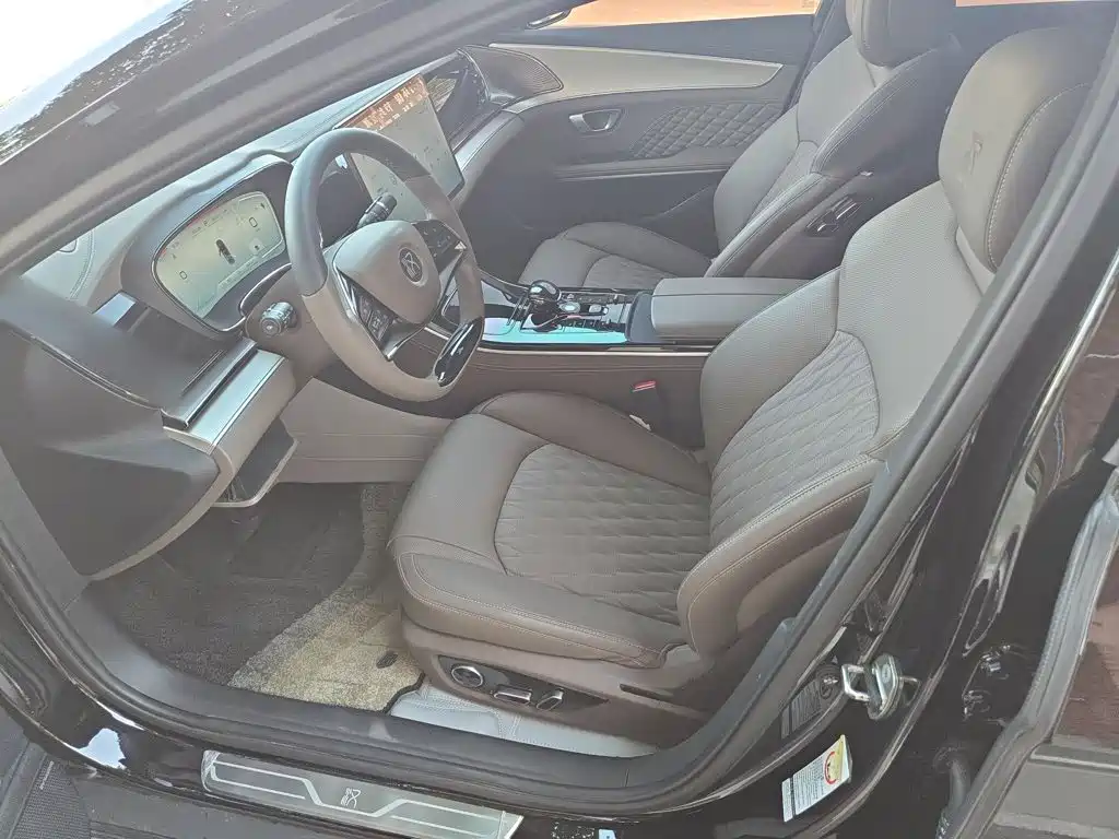BYD Han — миниатюра 4