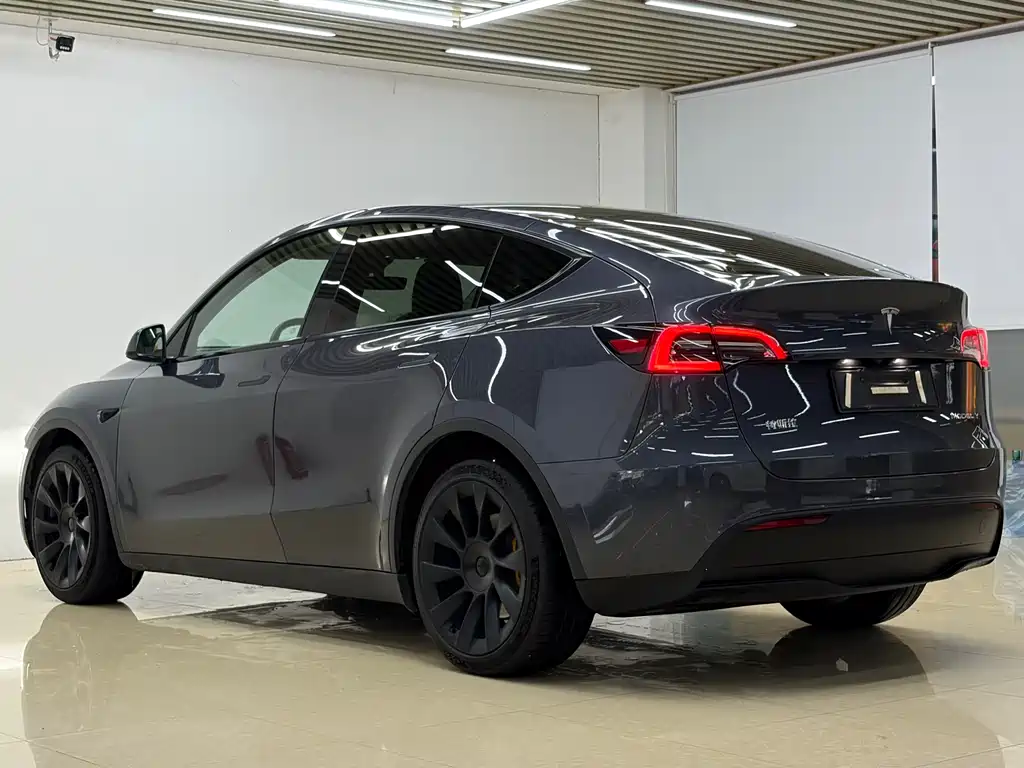 Tesla Model Y 2021 3D7