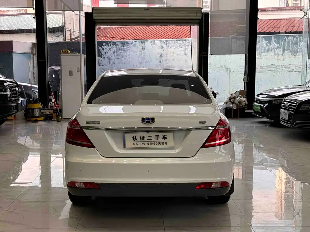 Geely Emgrand — миниатюра 5