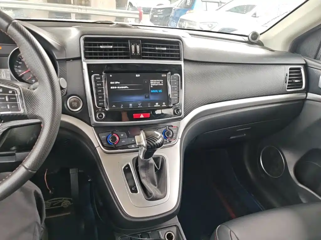 Haval M6 — миниатюра 10