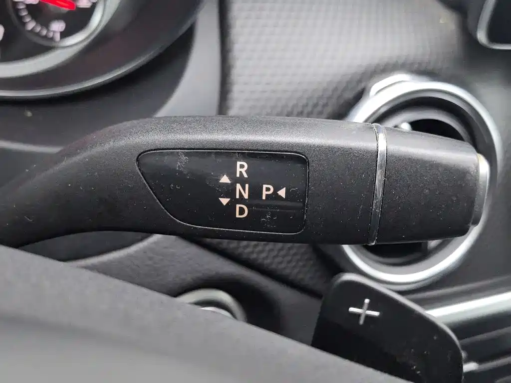 Mercedes-Benz GLA — миниатюра 13