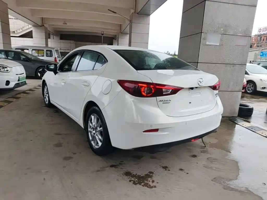 Mazda 3 Axela — миниатюра 5