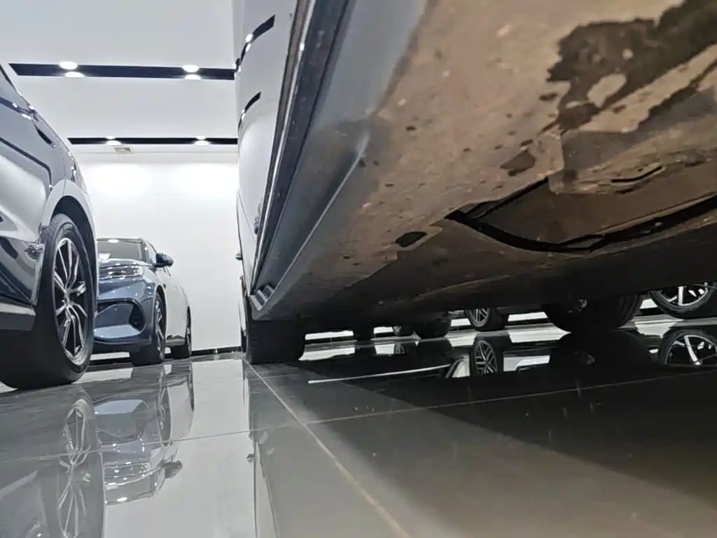 BYD Han — миниатюра 21