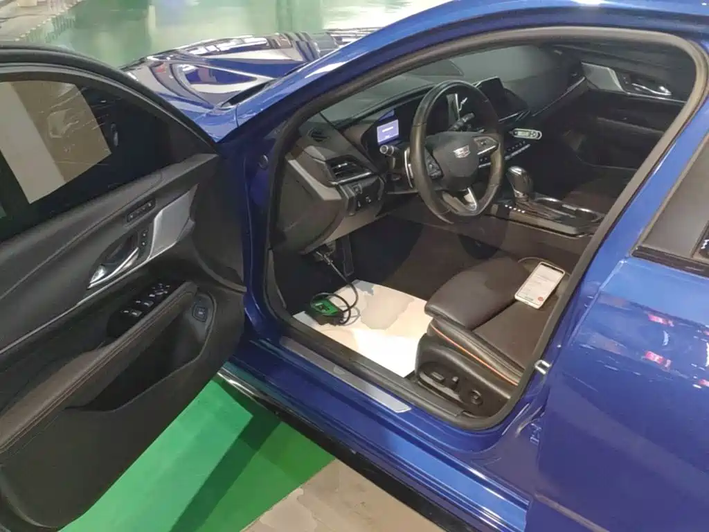 Cadillac CT4 — миниатюра 16
