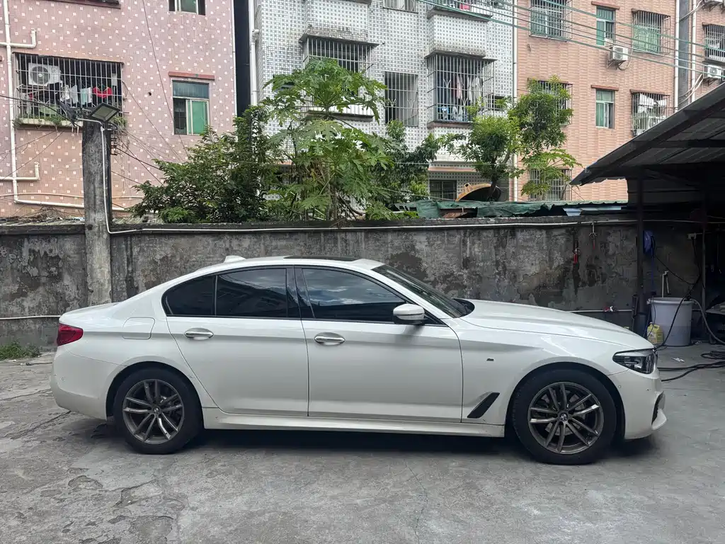 BMW 5 Series 5 2018 525i M Sport