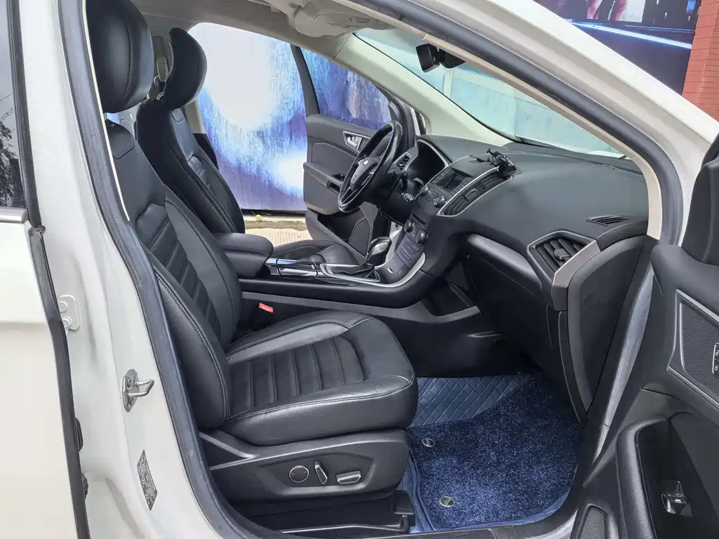 Ford Edge 2016 EcoBoost 245 7 мест