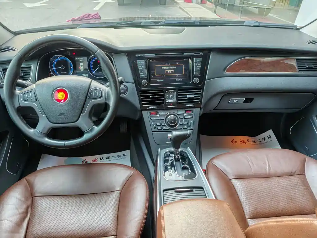 Hongqi Hongqi H7 — миниатюра 5