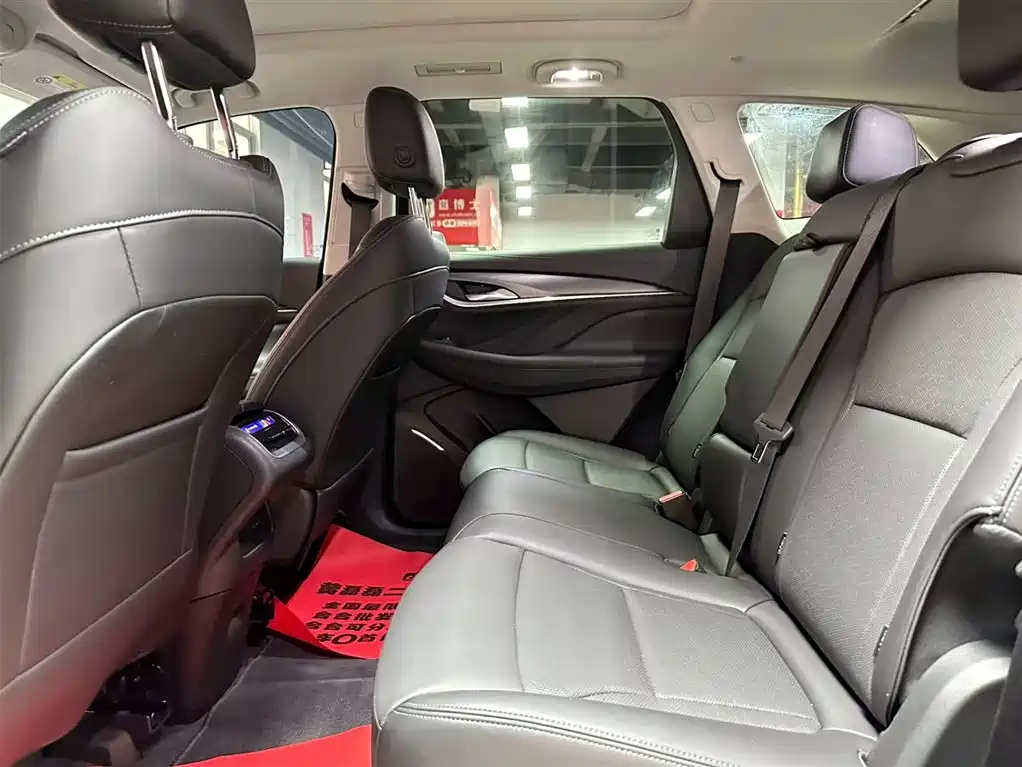 Buick Enclave 2022 652T Luxury 7 мест